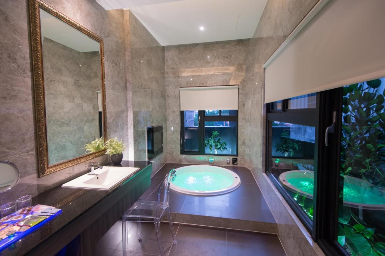 J Moon Villa Motel Taipei Luaran gambar